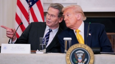 Ραγδαίες εξελίξεις – Ο Donald Trump θα προτείνει τον ΥΠΟΙΚ Scott Bessent για τον θώκο της Fed