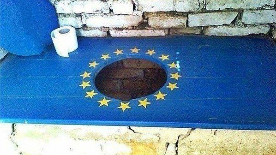 Toilet geopolitics: The EU’s “brilliant” move to ban Russia’s bidets will surely stop the war