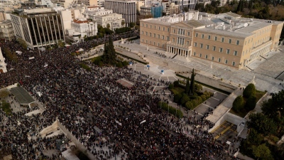 Το παράδοξο της πολιτικής στην Ελλάδα - Πως εξηγεί το Politico την… παντοδυναμία Μητσοτάκη - Οι «διάδοχοι» και το νέο κόμμα Σαμαρά