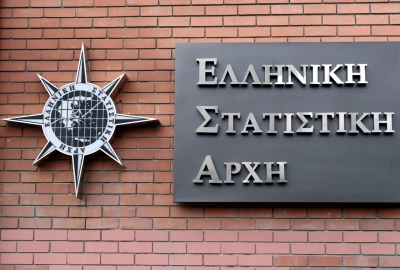 Πτώση της ανεργίας στο 8,5% τον Φεβρουάριο 2026, στα 4,4 εκατ. οι απασχολούμενοι