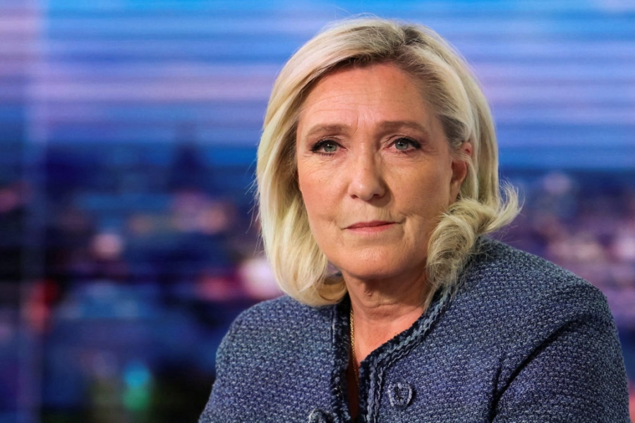 Le Pen: Η ληστεία στο Λούβρο είναι πληγή για την ψυχή της Γαλλίας