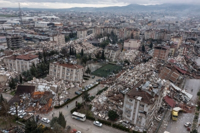 Τελειώνει ο χρόνος για τους 184.000 εγκλωβισμένους σε Τουρκία, Συρία –  Πάνω από 20.000 οι νεκροί, θα ξεπεράσουν τους 30.000