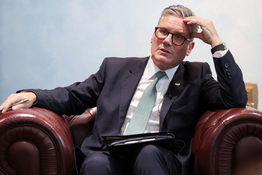 Καταρρέει ο Starmer… μετρά μέρες ως πρωθυπουργός της Βρετανίας – Φουντώνει η οργή στους Εργατικούς