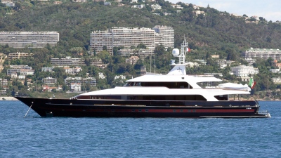 Θάνατος Valentino: Η σκοτεινή πλευρά της απόλυτης χλιδής - Το yacht - φάντασμα και τα μυστικά της παγκόσμιας ελίτ