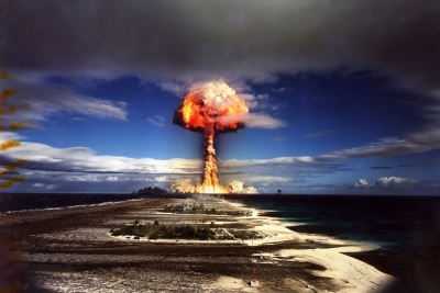 Tragicomedy - While the USA disagrees internally... they announce immediate nuclear tests, Trump calls for a trilateral with Russia, China