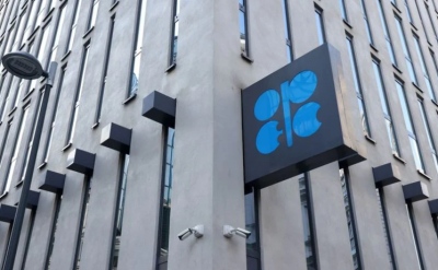 OPEC+: Προσωρινή συμφωνία για την αύξηση της παραγωγής – Ρήγματα στη συνοχή του μπλοκ
