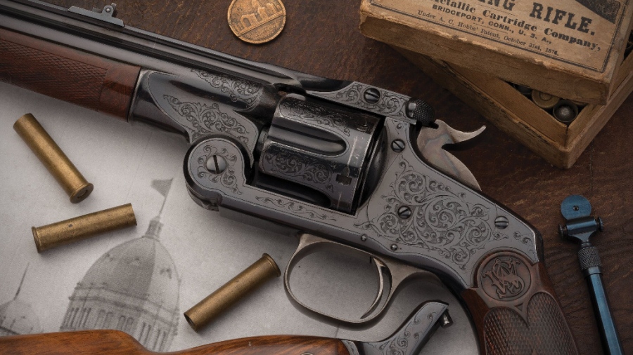Το «ξεχασμένο»  περίστροφο - τουφέκι Smith & Wesson 320