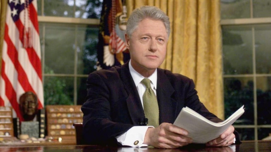 Θετικός στον Covid ο πολλαπλώς εμβολιασμένος Bill Clinton – Η ανακοίνωση