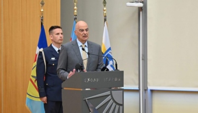 Δένδιας από Σχολή Ικάρων: Υπαρξιακή αναγκαιότητα να έχουμε επαρκείς και τεχνολογικά ανεπτυγμένες Ένοπλες Δυνάμεις