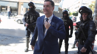 Γεωργιάδης: Κινδύνευσε η σωματική μου ακεραιότητα - Πετούσαν αυγά, νερά, πέτρες - Θα μπορούσα να είχα εγκλωβιστεί στα κάγκελα