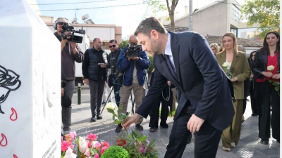 Ανδρουλάκης: Έχουμε να κάνουμε πολλά και τώρα για να αντιμετωπίσουμε τη βία κατά των γυναικών