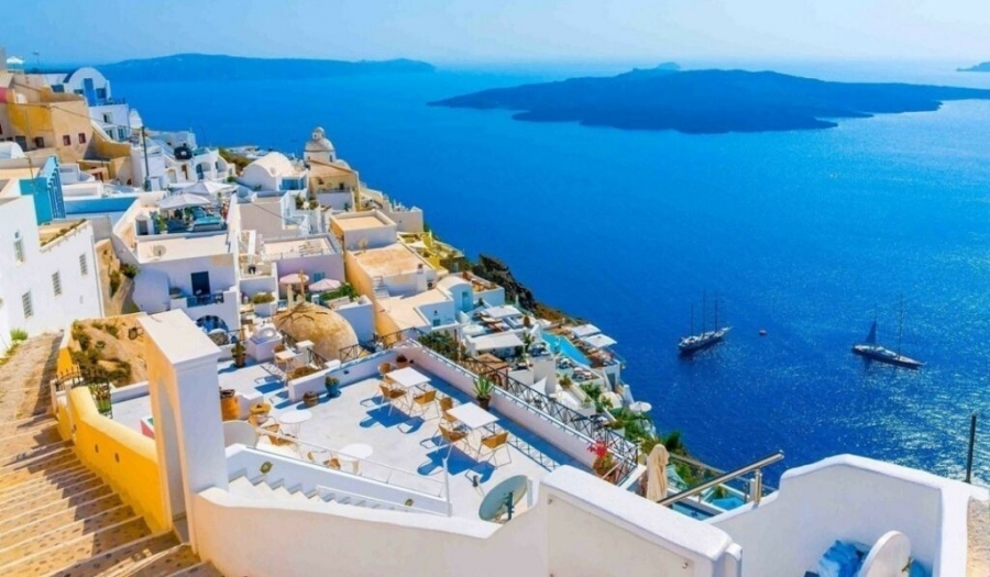 Απόβαση της εφορίας σε τουριστικές περιοχές - Πάνω από 40.000 επιτόπιοι έλεγχοι για αποδείξεις και ΦΠΑ