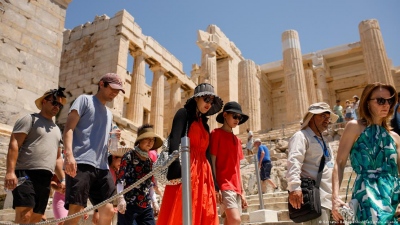 Welt: Επίθεση με μαχαίρι στην Ακρόπολη
