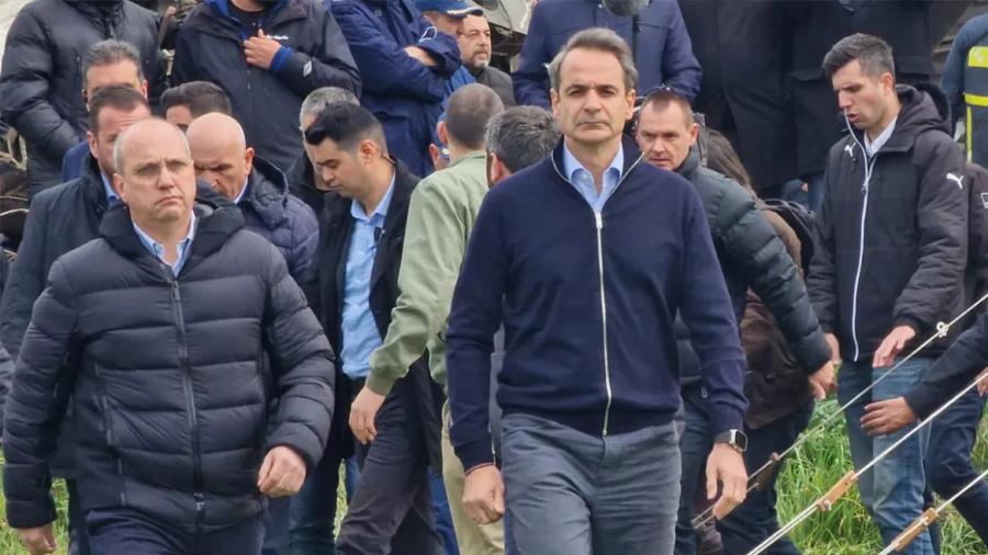 Μάχη μεγαλο-συμφερόντων… στις πλάτες 57 νεκρών στα Τέμπη - Η Hellenic Train απαντά στην «κωλοτούμπα» Μητσοτάκη