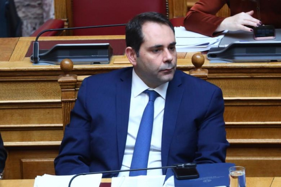 Πετραλιάς: Στις Βρυξέλλες αντί για γιορτή