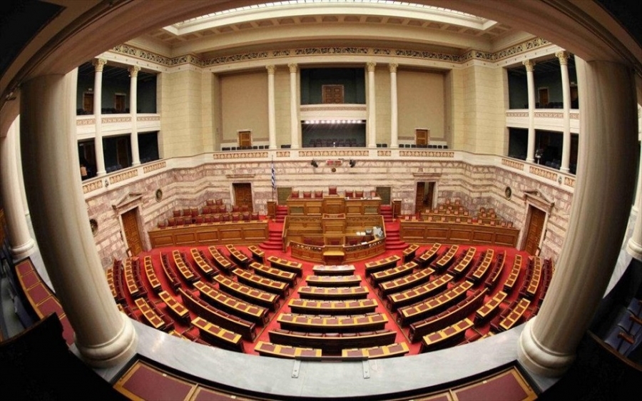 Ένταση στην Εξεταστική για τις υποκλοπές – Στο επίκεντρο οι μάρτυρες και η επίκληση του απορρήτου