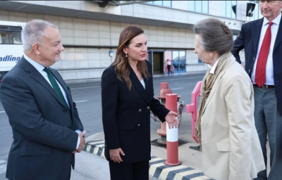 Η πριγκίπισσα Άννα έφτασε στην Ελλάδα: Οι σταθμοί της επίσκεψης σε Αθήνα και Χανιά και η παρουσία στις εκδηλώσεις για τη Μάχη της Κρήτης