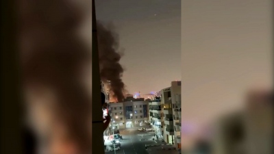 Πυρ και δέος στο Ντουμπάι - Στις φλόγες το αμερικανικό προξενείο μετά από ιρανικό πλήγμα με shahed (vid)