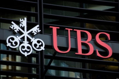 UBS: Εντυπωσιακή άνοδος 74% στα κέρδη γ' τριμήνου 2025, στα 2,5 δισ. δολ.