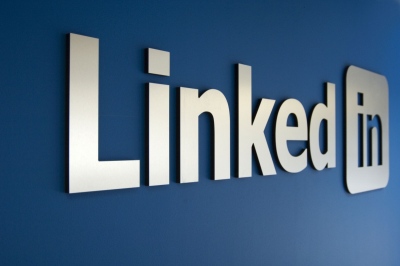Γαλλία: Προσφυγή μέσων ενημέρωσης κατά του LinkedIn