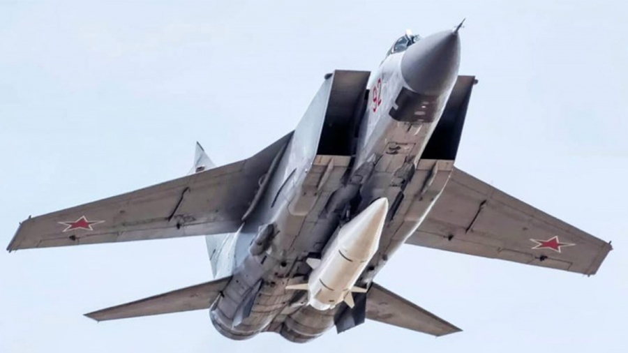 Ρωσικά χτυπήματα στο Κίεβο με Iskander-M, υπερηχητικούς πυραύλους Kinzhal και drones