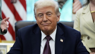 Περίεργη ανάρτηση του Trump για «ισχυρή επανεκκίνηση του κόσμου»