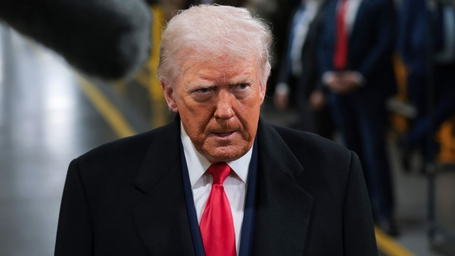 Trump: Οι ΗΠΑ θα μπορούσαν να τερματίσουν τη στρατιωτική επιχείρηση κατά του Ιράν σε δύο δευτερόλεπτα