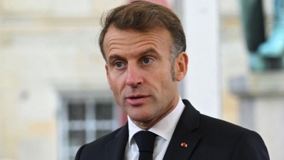 Σάλος στη Γαλλία - Ο Macron επικοινωνούσε με τον Epstein