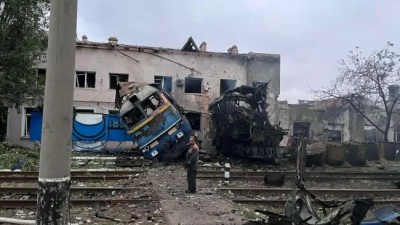 Οι ρωσικές ένοπλες δυνάμεις μπλοκάρουν τις οδούς εφοδιαστικής σε όλη την Ουκρανία