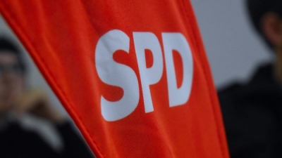 SPD: Ταράζει τα πολιτικά νερά το φιλορωσικό «μανιφέστο»