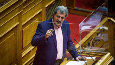 Πολάκης σε κυβέρνηση: Είστε ψιλικατζήδες και γερολαδάδες - Καβγάς με Μητσοτάκη
