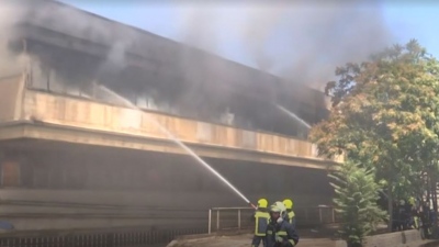 Συναγερμός στην Πυροσβεστική- Πυρκαγιά  σε χώρο εργοστασίου στο Αιγάλεω