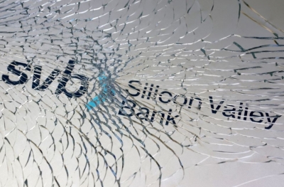Η SVB Financial, μητρική της Silicon Valley Bank, σκέφτεται να καταθέσει αίτηση πτώχευσης