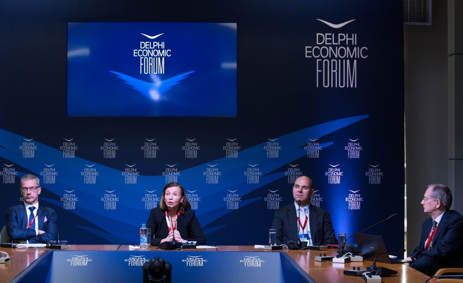 Έρχεται αύξηση των επιτοκίων από την ΕΚΤ στο β’ εξάμηνο του 2022 – Ο πληθωρισμός θα κρατήσει πολύ περισσότερο