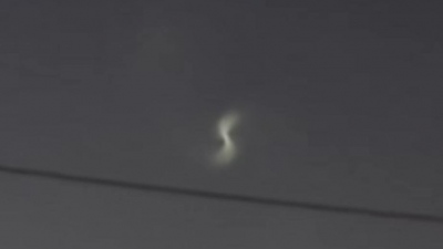 Φρενίτιδα - Οι Αυστραλοί νόμιζαν πως είδαν UFO, αλλά τελικά ήταν εκτόξευση πυραύλου (vid)