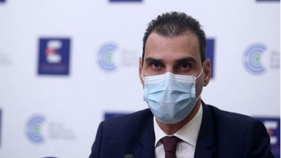 Αυξάνονται τα ραντεβού για γ΄δόση εμβολίου – Θεμιστοκλέους για τέταρτη δόση και υποχρεωτικότητα