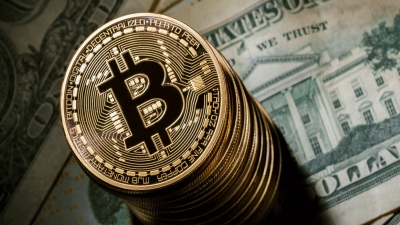 Ο Warsh (Fed) «έκαψε» το Bitcoin και όλα τα κέρδη Trump - Απώλειες σοκ για 3η συνεχόμενη εβδομάδα