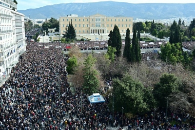 Μεγάλη συγκέντρωση το Σάββατο στην Αθήνα για τα Τέμπη – Το κάλεσμα