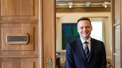 Σάλος με βολές του πρέσβη του Ισραήλ κατά Αθήνας - Απάντηση Δούκα: Δε δεχόμαστε μαθήματα δημοκρατίας από όσους σκοτώνουν αμάχους