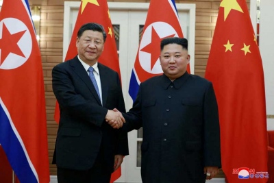 Ο Xi Jinping επιστρέφει στη Βόρεια Κορέα για να... ξανακερδίσει τον Kim Jong Un - Η σιωπηλή αναμέτρηση με Putin