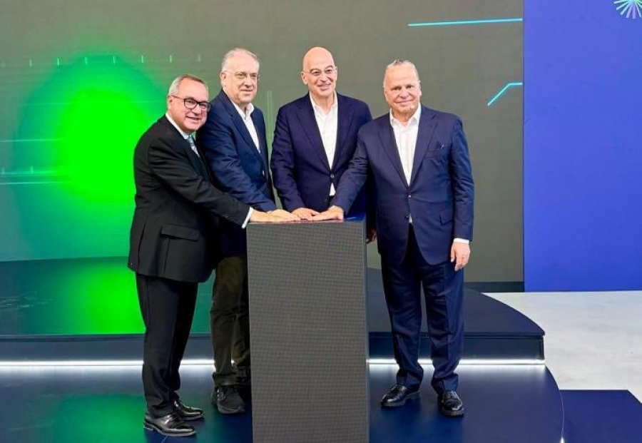 Η «κρυφή μάχη» για τα εξοπλιστικά: Ηχηρή παρέμβαση Μυτιληναίου πριν μοιραστούν τα νέα δισ., το κρίσιμο 25%