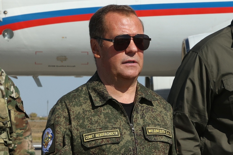 Αποκαλυπτικός Medvedev - Καθηλωτική η στρατηγική υπεροχή της Ρωσίας - Έρχεται παγκόσμια κλιμάκωση της βίας κατά των ΗΠΑ