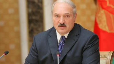 Ο Lukashenko θέλει να στρέψει τους νέους στη θρησκεία και στις παραδοσιακές αξίες