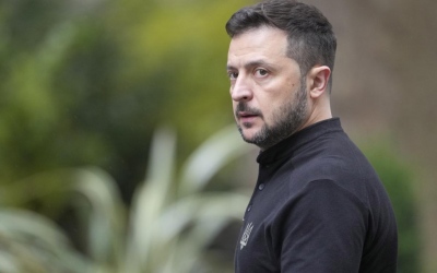 Politico: Οι φιλοδοξίες του Zelensky έχουν κουράσει την Ευρώπη – Ρήγμα στις σχέσεις με την Ουκρανία