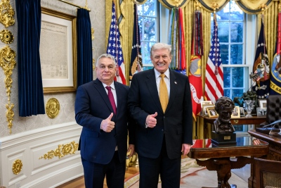 Πρωτοφανές άδειασμα Trump στον ηττημένο Orban: Ο νέος πρωθυπουργός της Ουγγαρίας θα κάνει καλή δουλειά