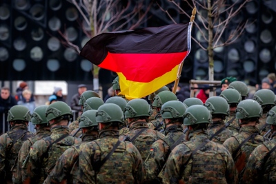 Ξυπνά ο εφιάλτης της Bundeswehr στη Γερμανία - Ο Merz κάνει δώρο 88 δισ. στη Rheinmetall, ονειρεύεται «πολεμικές μηχανές»