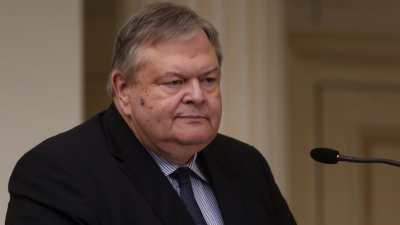 Ο Βενιζέλος αναζητεί ρόλο κρυφού ρυθμιστή ξανά στο ΠΑΣΟΚ – Θα μπλοκάρει παρασκηνιακό σχέδιο συνεργασίας ΚΙΝΑΛ-ΣΥΡΙΖΑ