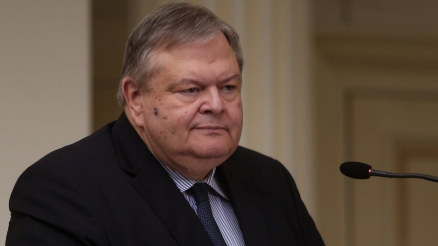 Ο Βενιζέλος αναζητεί ρόλο κρυφού ρυθμιστή ξανά στο ΠΑΣΟΚ – Θα μπλοκάρει παρασκηνιακό σχέδιο συνεργασίας ΚΙΝΑΛ-ΣΥΡΙΖΑ