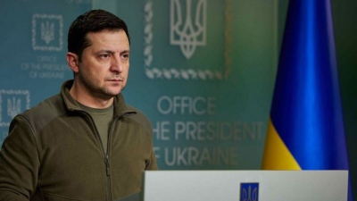 Welt: O Zelensky αγωνίζεται για την πολιτική του επιβίωση εν μέσω αποτυχιών του Ουκρανικού στρατού