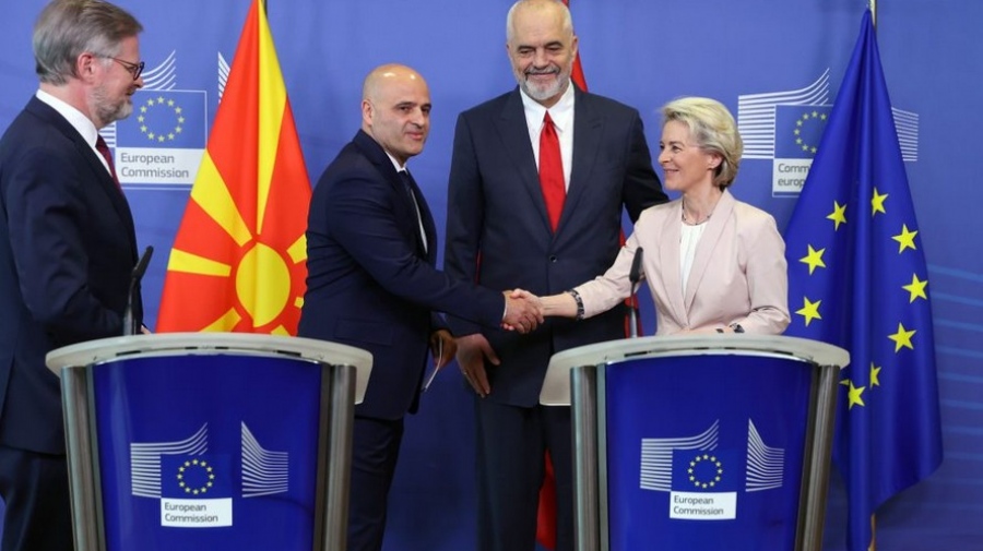 Φάρσα Κομισιόν, σπρώχνει τα Δυτικά Βαλκάνια στην αγκαλιά Ρωσίας, Κίνας - Έξι χώρες... εγκλωβισμένες στην αίθουσα αναμονής
